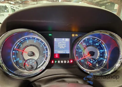 2013 Chrysler Town & Country Touring z USA, uszkodzony, nr VIN 2C4RC1BG5DR798005